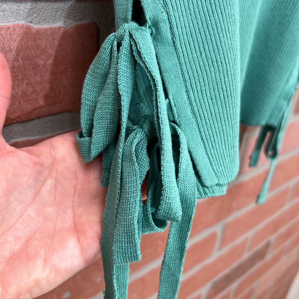 🆕 Sweater Knit Crop Top - Jade Green - Picture 9 of 11
